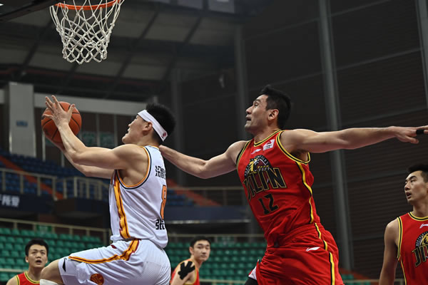 苏群评价NBA总决赛：第二场雷霆十有八九是要赢的